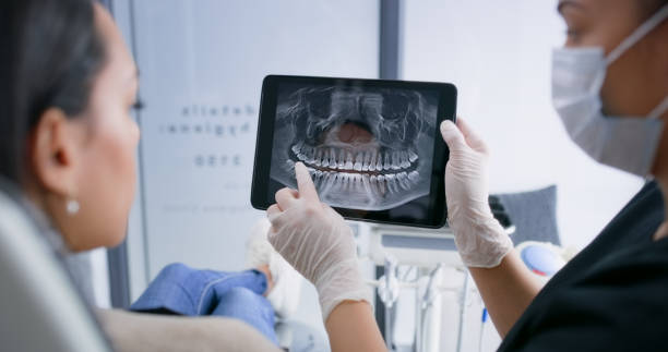 Licensed Teeth Cleaning And Checkup service in Maywood Park, OR - Smile Center Dentistry
